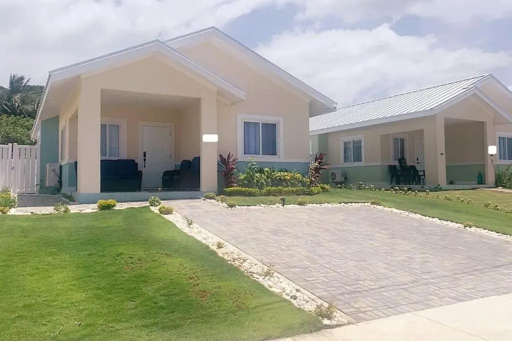 Welcome To Our Ocean View Villa! Lucea Villa