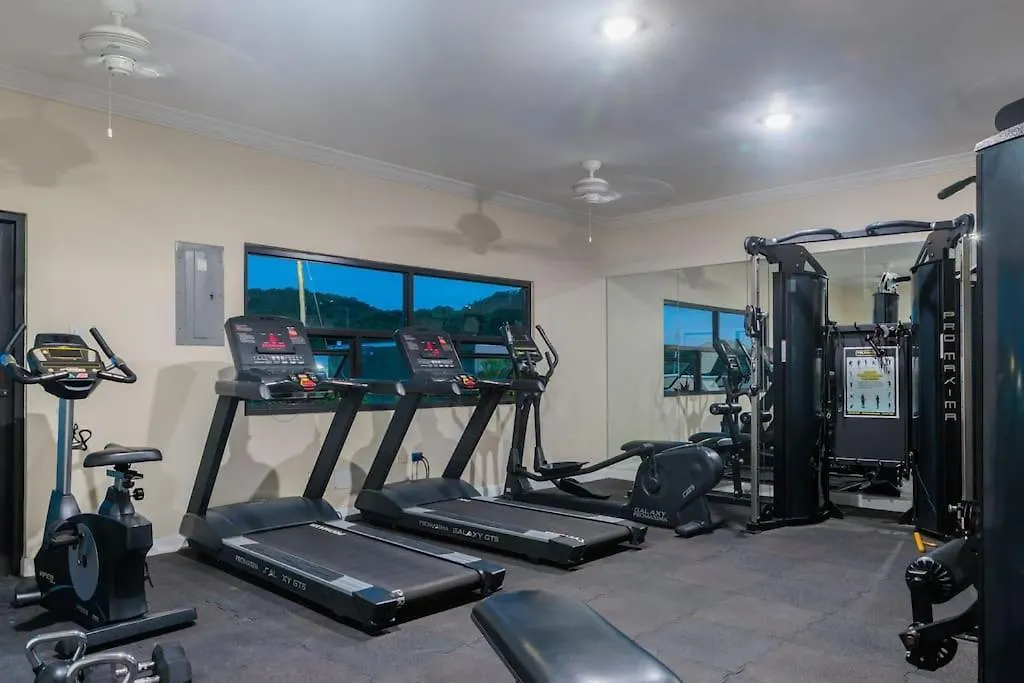 Welcome To Our Ocean View Villa! Lucea Villa